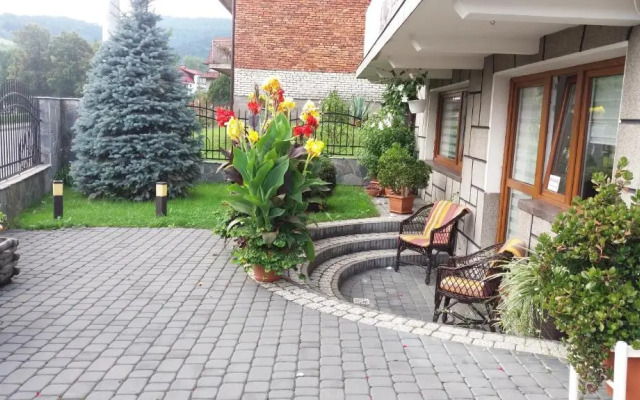 Pokoje do Wynajęcia u Lusi