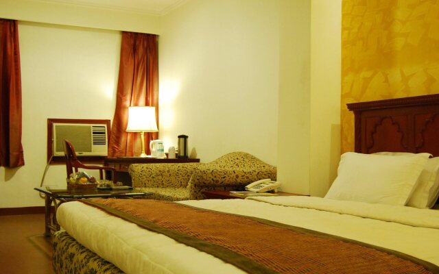 Mohan Hotel