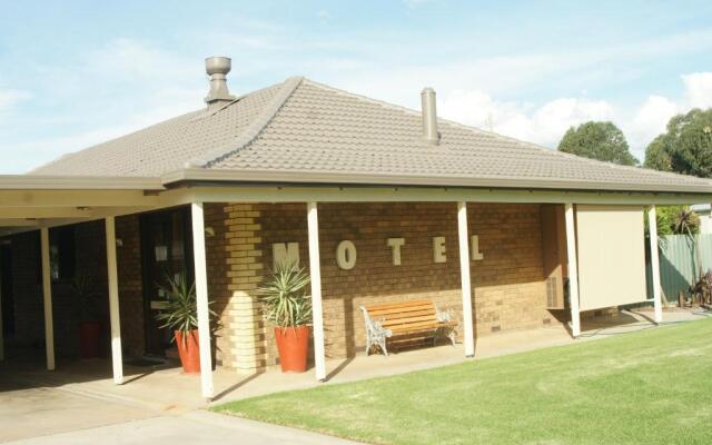 Culcairn Motor Inn