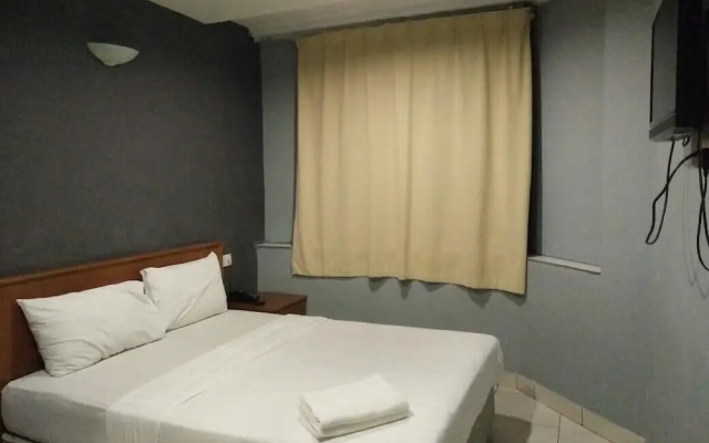 One Hotel Sadong Jaya
