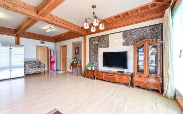 Yeosu Deulga Pension