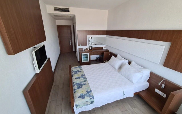 Karakas Hotel