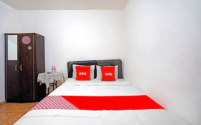 OYO 91390 Kost Grand Royal Elite