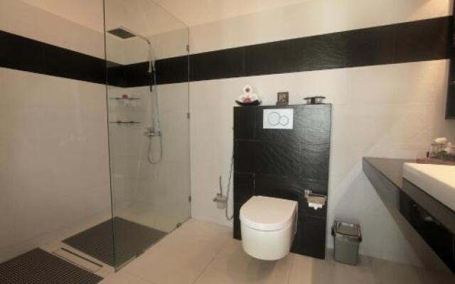 Villa 2Brook