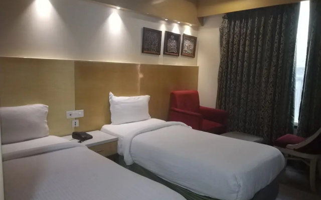 Hotel Krishna Plaza