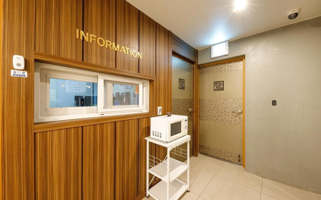 Gyeongju Hotel Brown