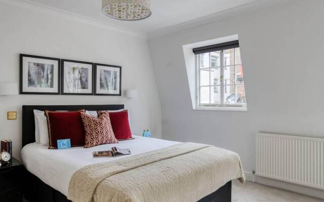 Bright and Cosy 3BR Mews House