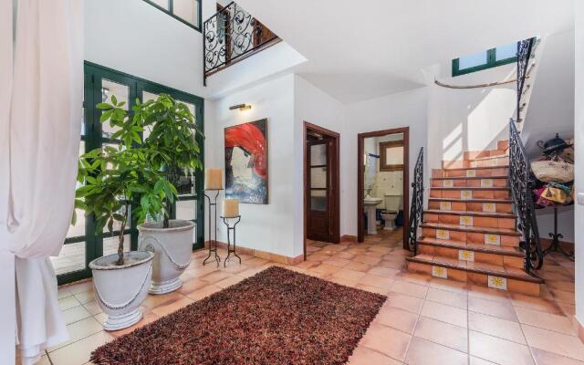 Casa Martina - Private Pool & 150m from the Beach