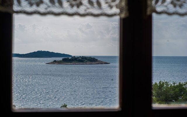 Apartments Villa Flora