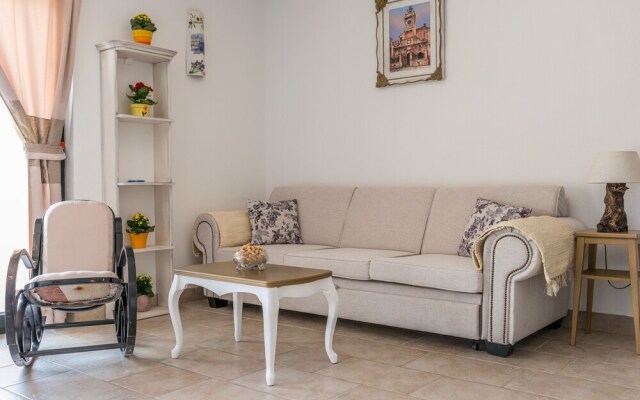 House CASIA