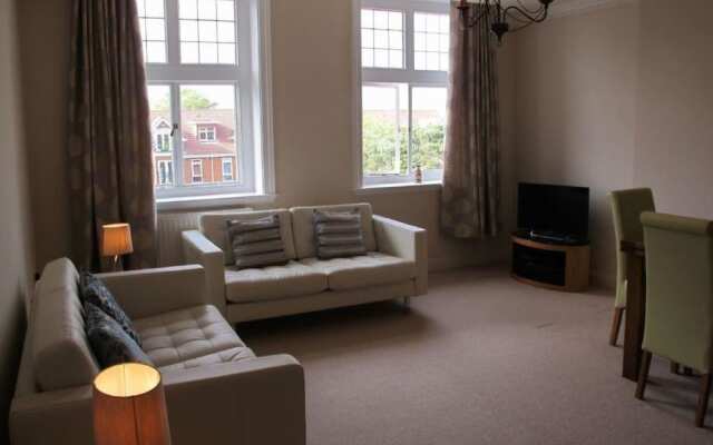 Flat 22 Burlington Mansions