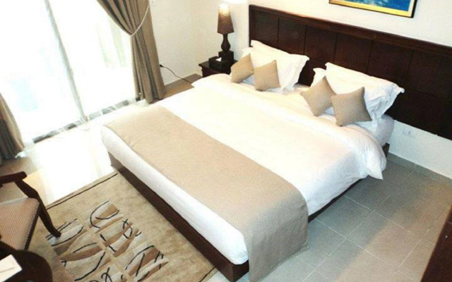 MidTown Hotel & Suites