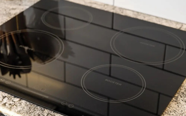 Silverstone Downtown Long-Term stay