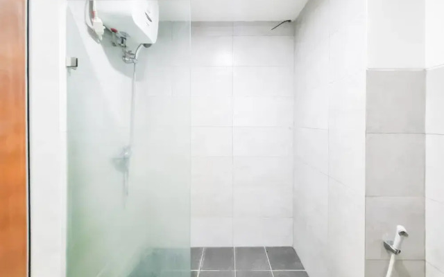 Good Place And Homey 2Br At Green Park Yogyakarta Apartment