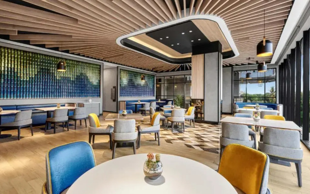 Hyatt Place Makassar