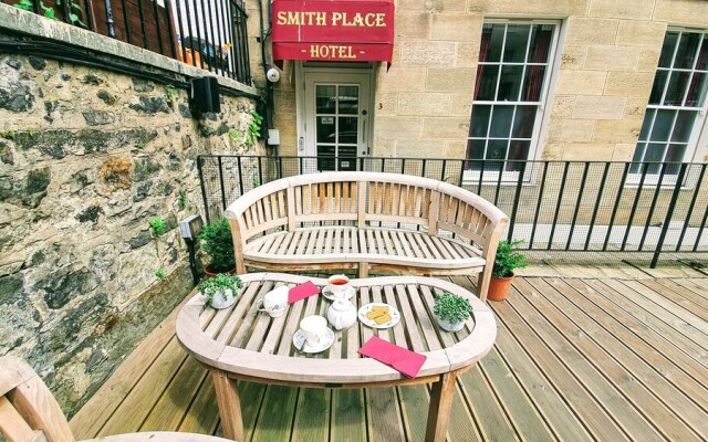 Smith Place Hotel