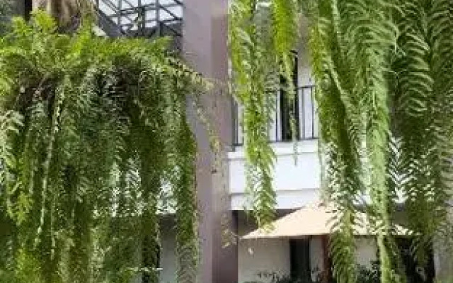 Gasser Park & Residence