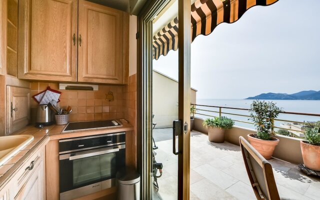 Le Cygne Apartment 1