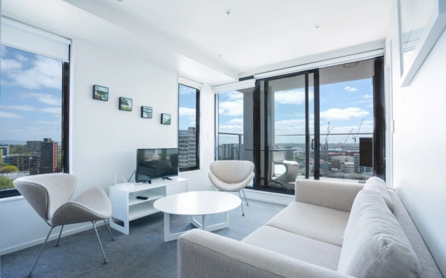 Luxury Sea View 2 Bedroom Apartment