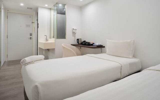 A Hotel Dickson