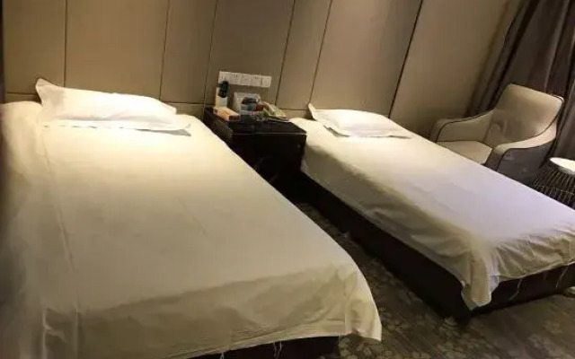 YI Cheng Le Xuan Hotel