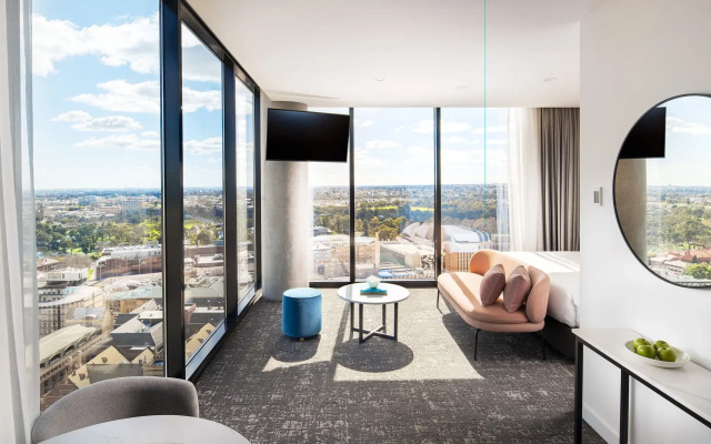 Crowne Plaza Adelaide by IHG