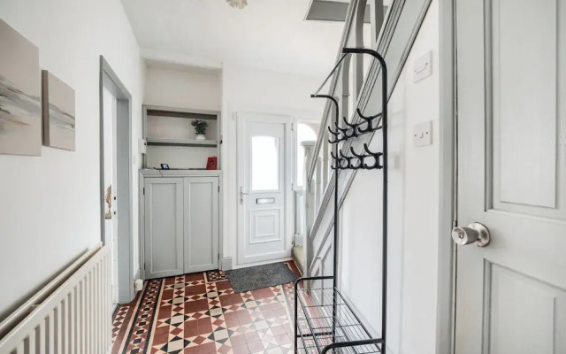 Sleeps7-pet&familyfriendly With Parking