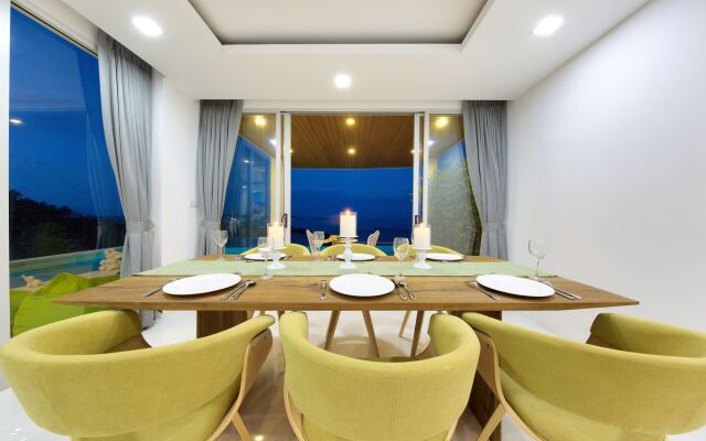Villa Iroxa with Panoramic Sea View