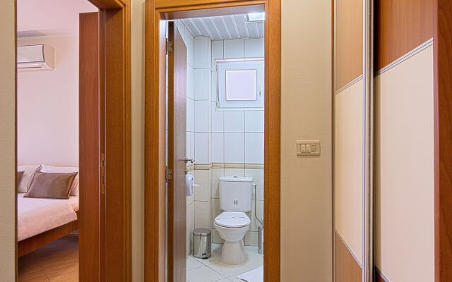 Apartments Holiday