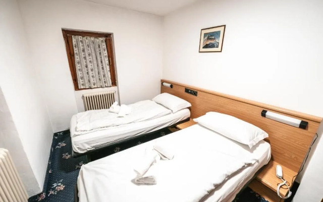 Hotel Renzi