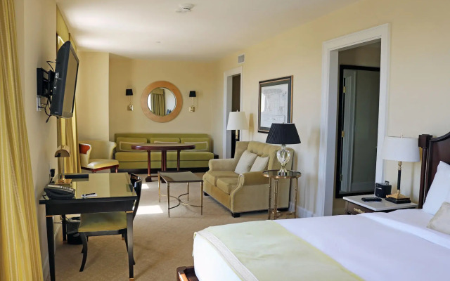 Hotel Settles