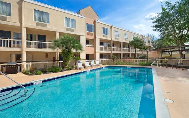 Baymont By Wyndham Gainesville I-75