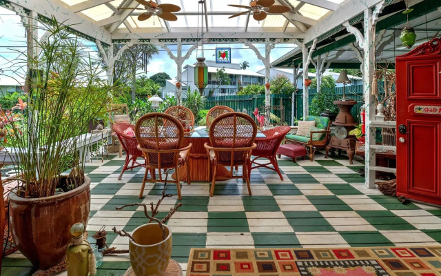 Hale Kawehi B&B Guesthouse