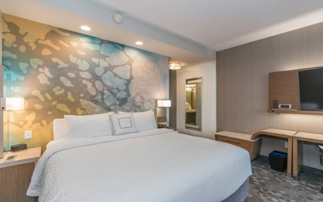 Courtyard by Marriott West Springfield