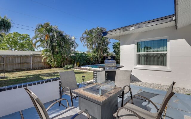 8 Mi to Beaches: Bradenton Home w/ Poolside Oasis!