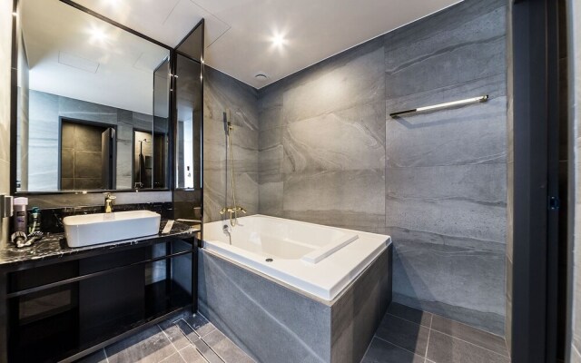 Hwaseong Afeel Hotel
