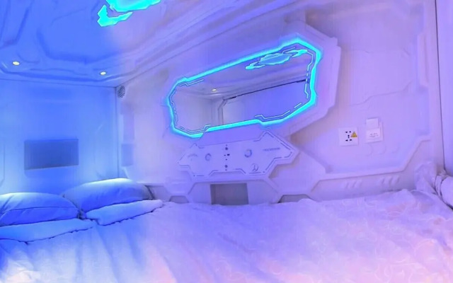Capsule hostel Floor -1 Self Check in