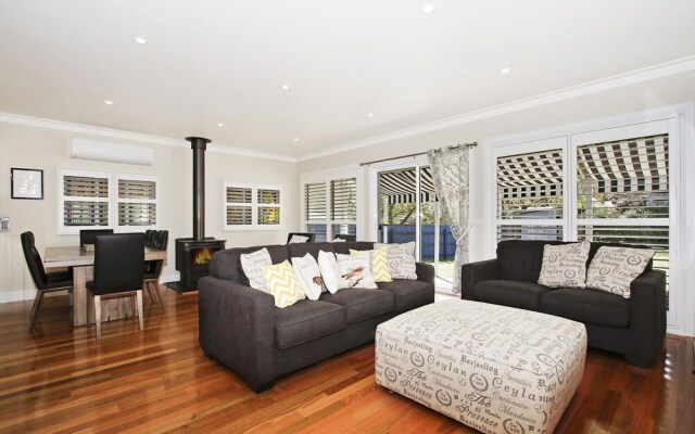 Bright 29 On Delany Avenue