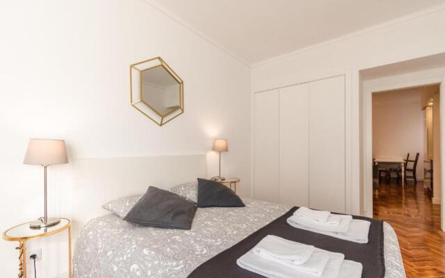 Carmo Apartments