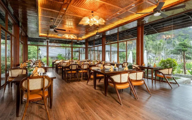 Athena Premier Resort Ninh Bình