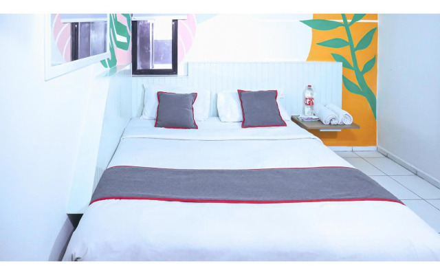 OYO 3728 Tunas Plaza Residence