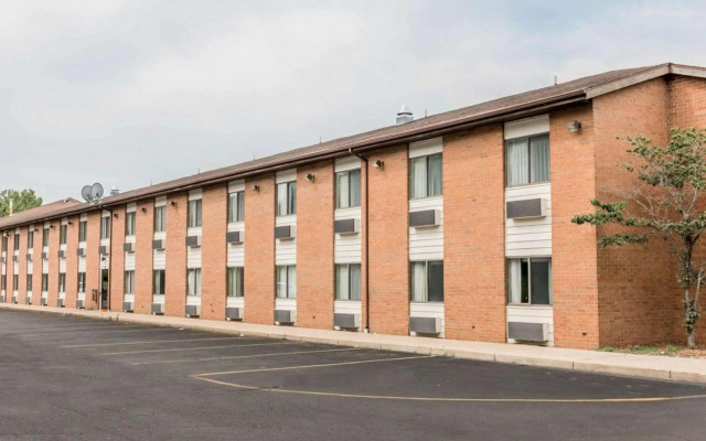 Quality Inn Grand Rapids North