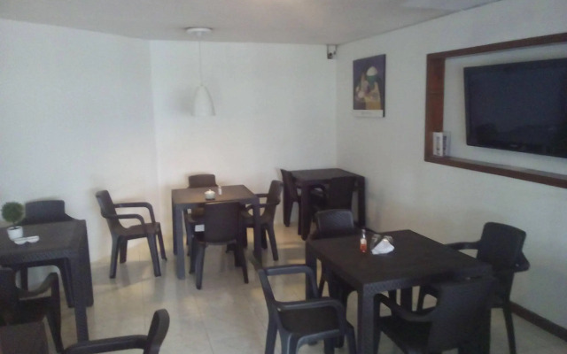 Ayenda 1033 Quintas de Normandia