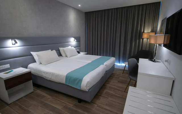 Solana Hotel & Spa