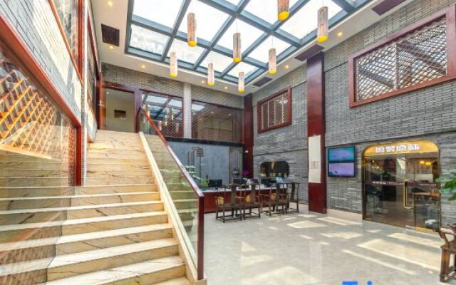 Zhoushan Panlong Hotel