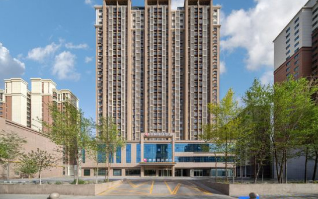 Jifeng International Hotel (Korla No.9 Warehouse Cuckoo River Branch) – Outside – Korla