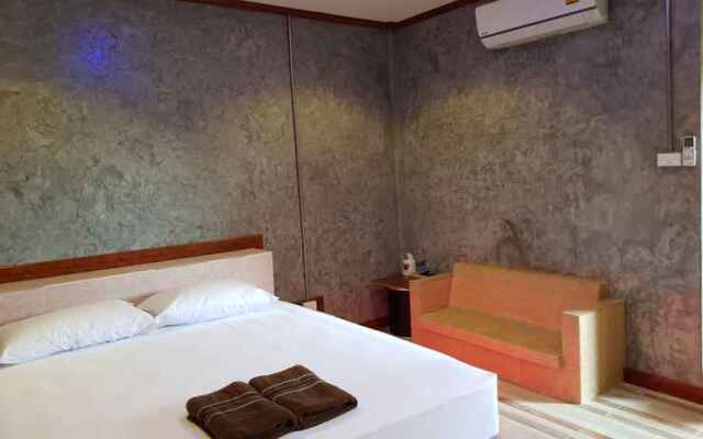 Relax House Ratchaburi