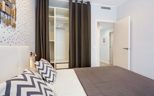 UD - MA31 Apartment with terrace (3BR) 4 - MID STAY RENTALS