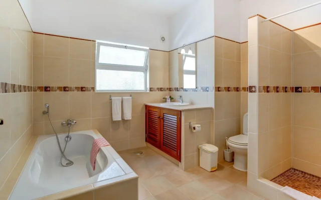 Montenegro Superbly Located Family Vila W