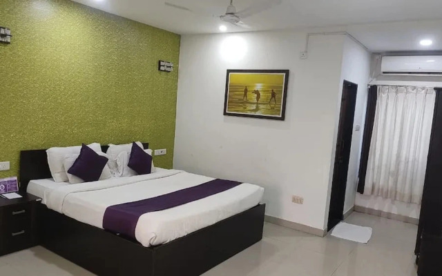 Purple Beds by VITS Daman